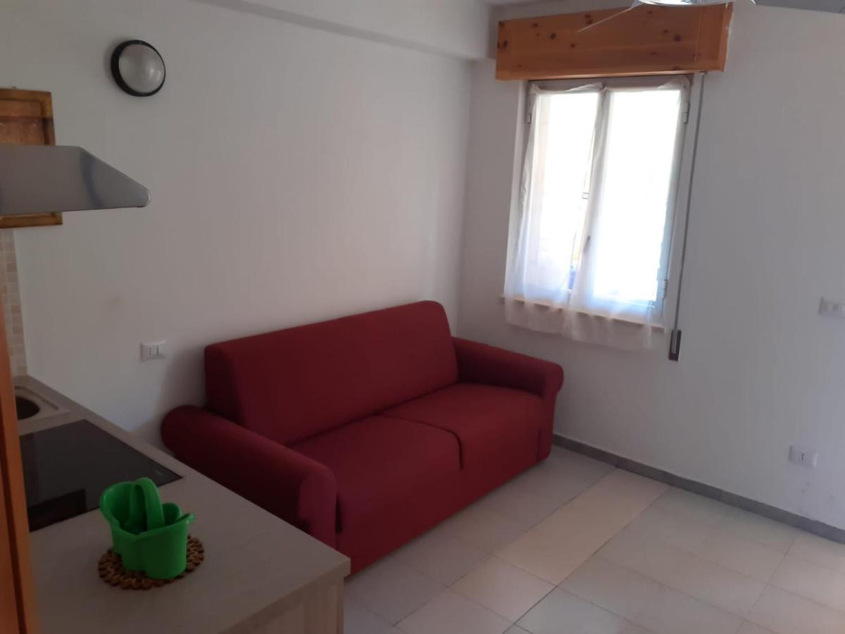 Residence La Darsena 이솔라 카포 리주토 외부 사진