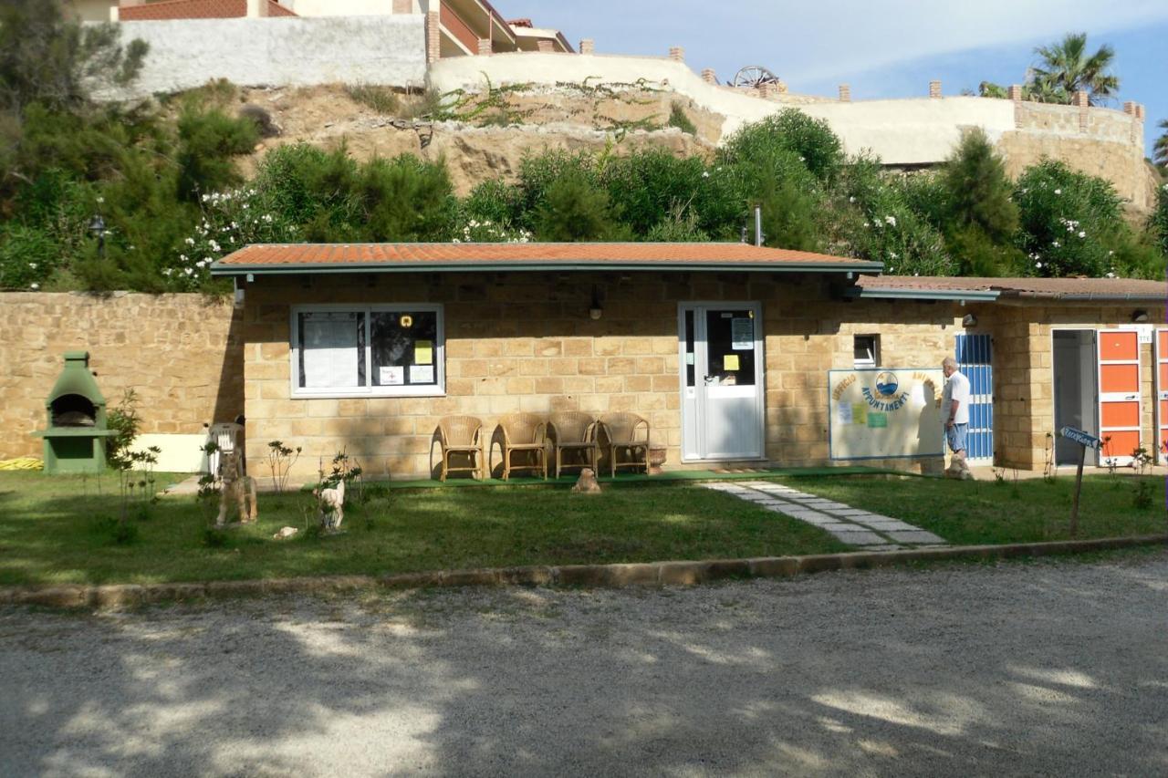Residence La Darsena 이솔라 카포 리주토 외부 사진